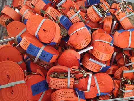 Ratchet tie down straps